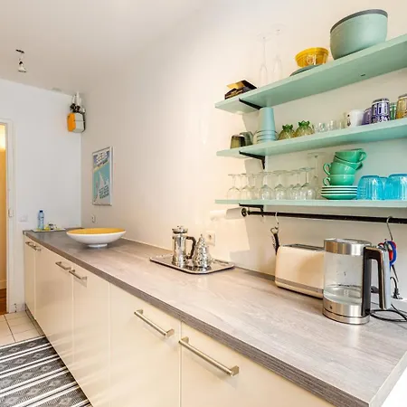 Guestready - Stylish Near Sacre-coeur * París